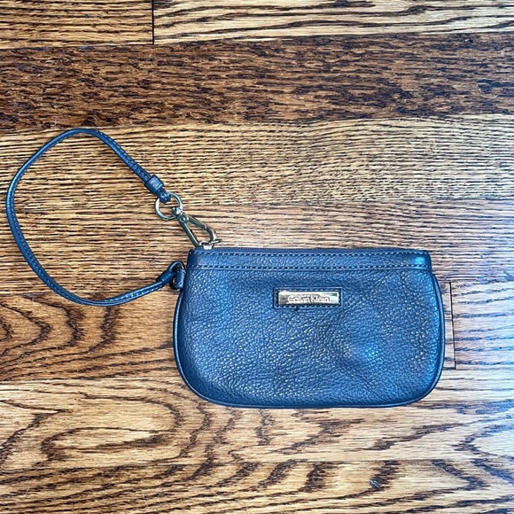 Calvin Klein Wristlet - Picture 3 of 8